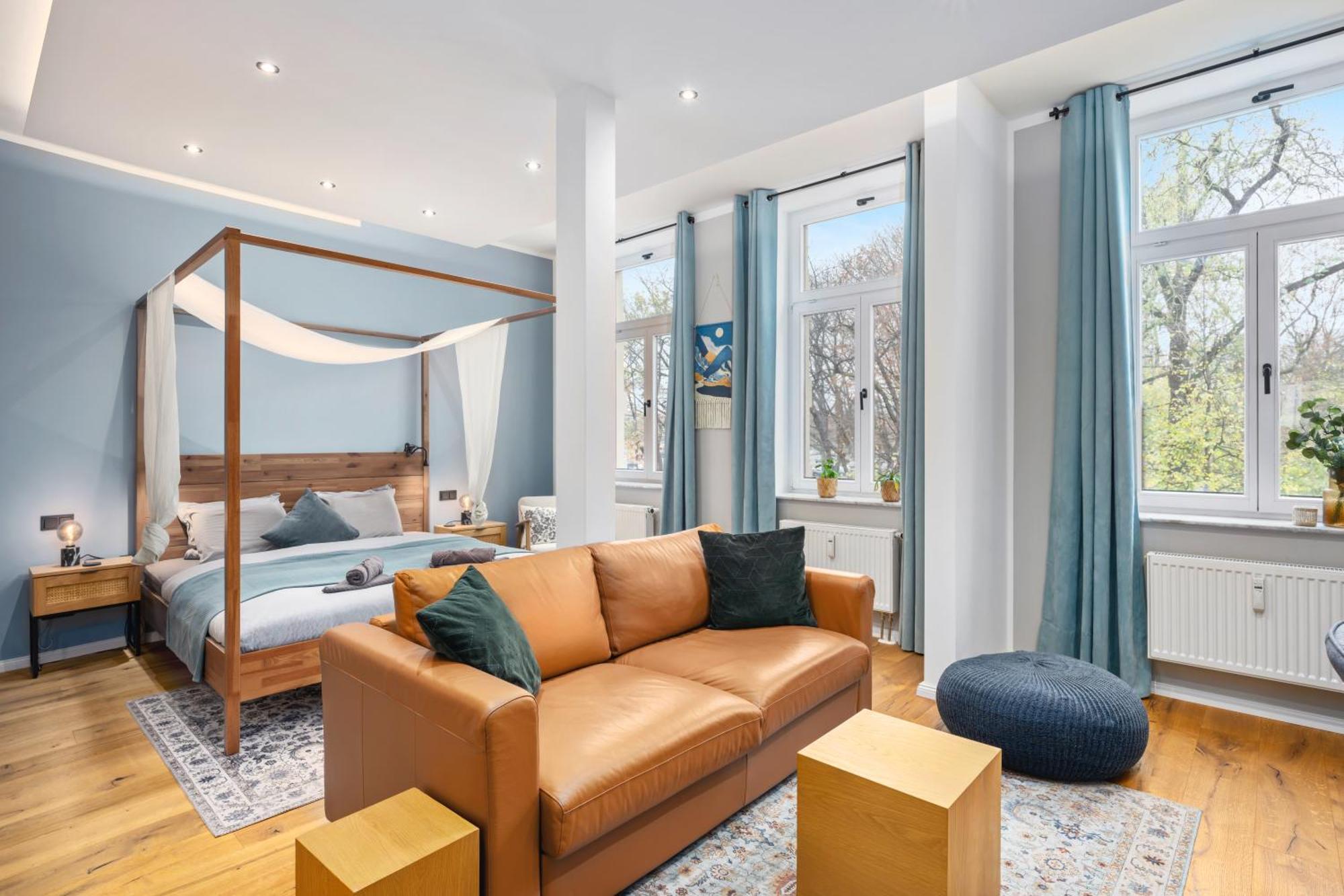 Edler Wohnraum Luxurioeses Stadtstudio Mit Balkon, Kaffeevollautomat & Klima Zwickau Exteriör bild